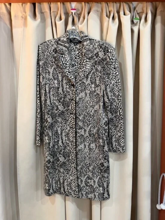 St. John Collection Santana Knit Jacket Snake print Pockets Blazer 10 - Picture 5 of 5